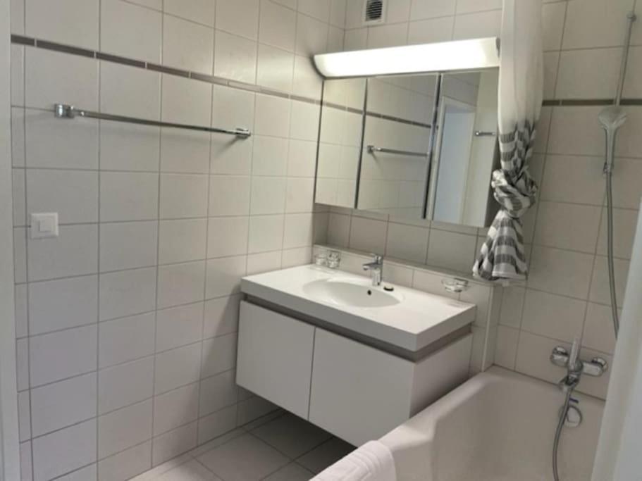 Beautiful, Quite And Very Central 2 Bedroom Flat Zurych Zewnętrze zdjęcie